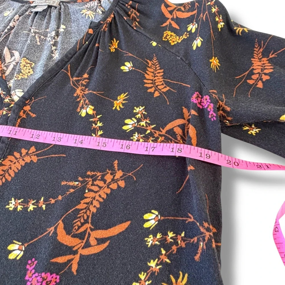 POINT SUR Black Floral Print‎ V Neck Long Sleeve Gathered Cuff Blouse Women's M